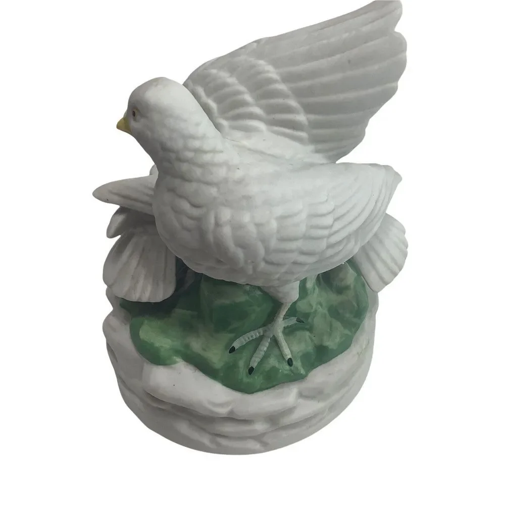 Sankyo Music Box Love Birds Dove Love‎ Story Song Japan Gift SEE VIDEO BELOW Vtg